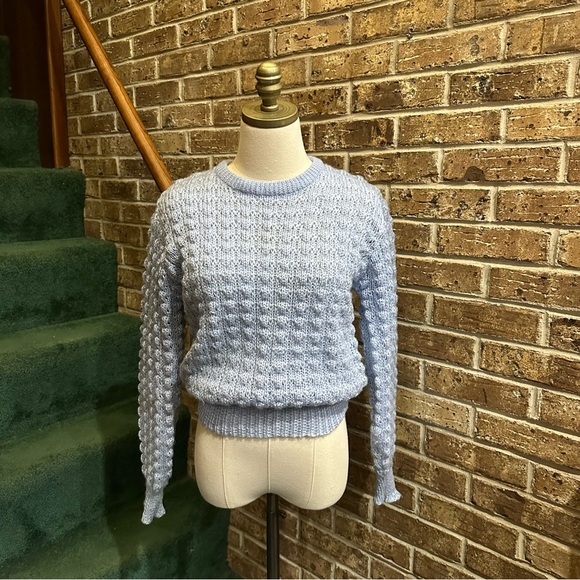 VTG 70s Light Blue Chunky Knit Popcorn Crewneck Sweater - Picture 1 of 9